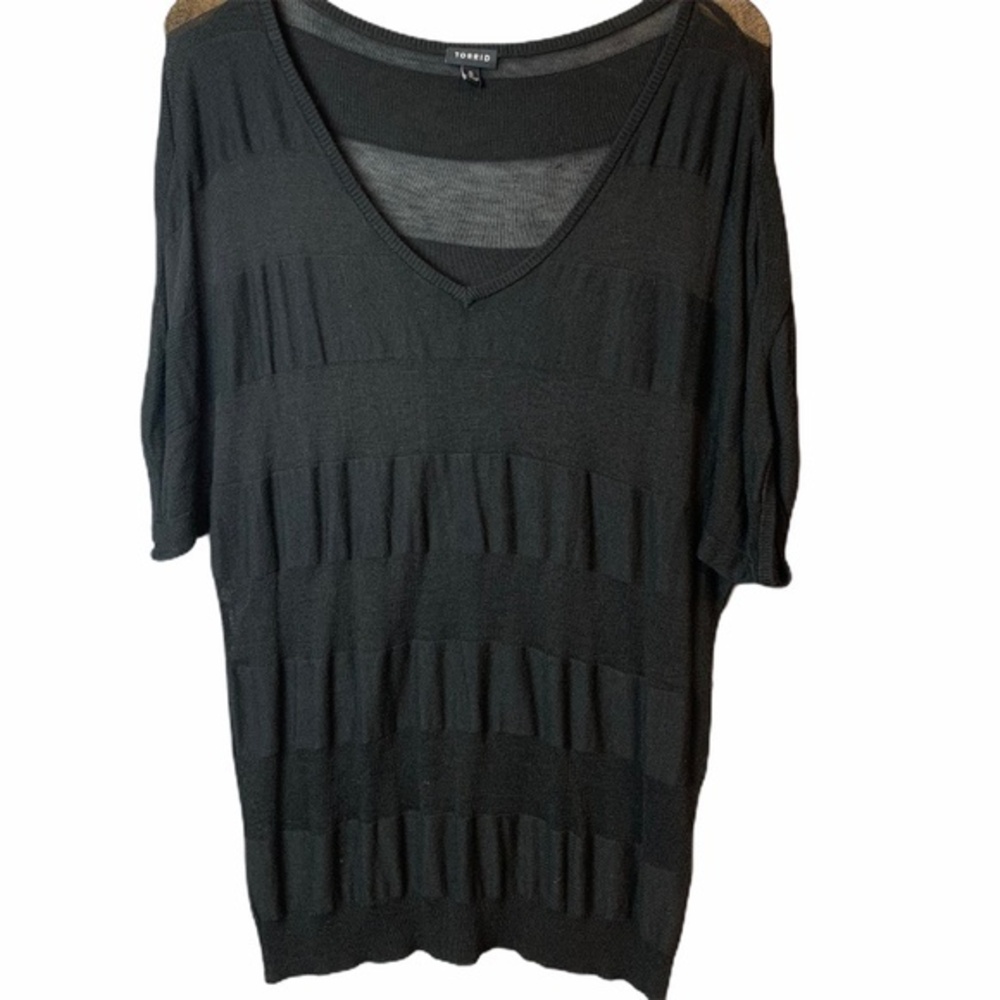 Torrid Light Blk Sheer Sweater Size 0